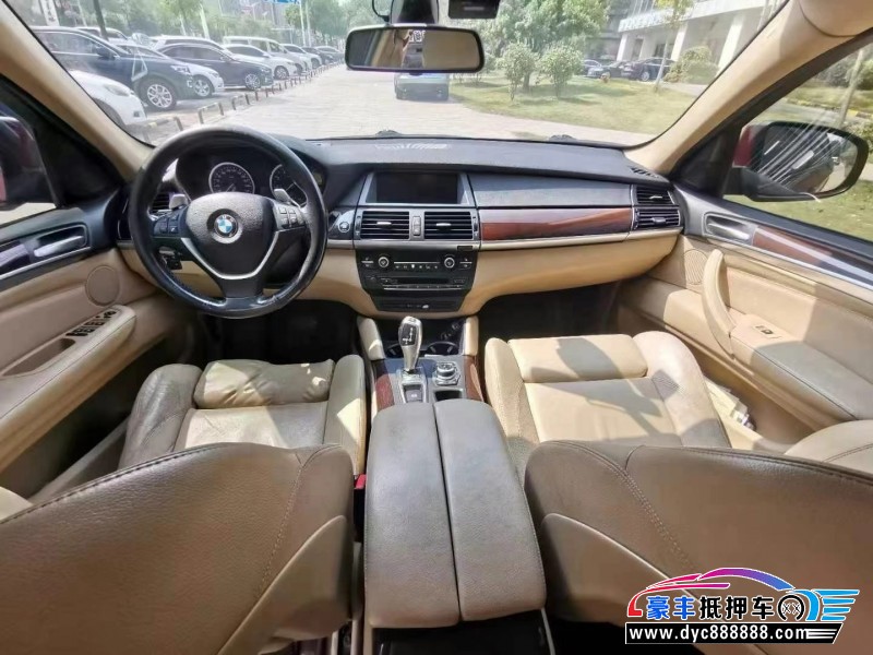 11年宝马X6轿车抵押车出售