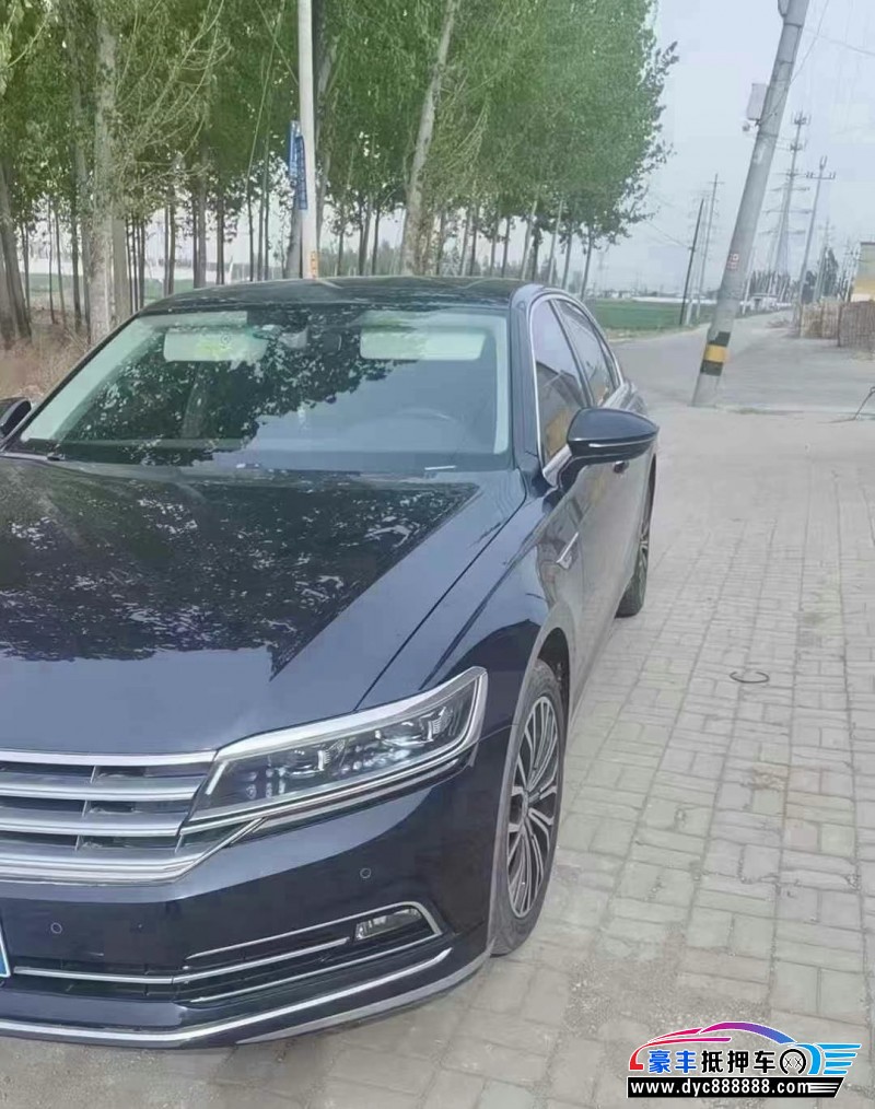 17年大众辉昂轿车抵押车出售