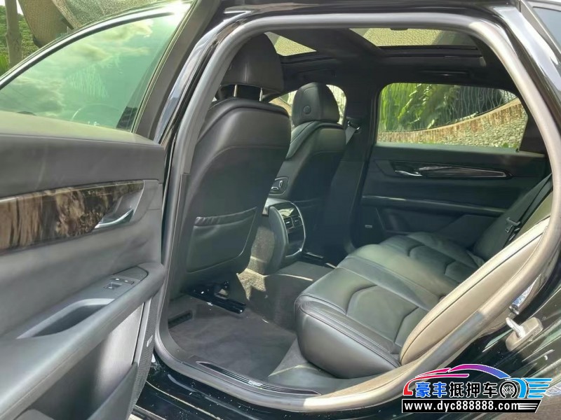 21年凯迪拉克CT6轿车抵押车出售