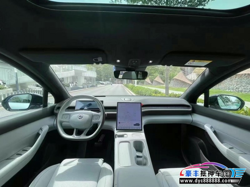 24年蔚来ES6轿车抵押车出售