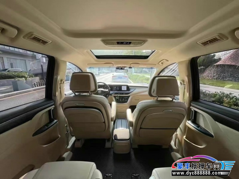 22年别克GL8轿车抵押车出售