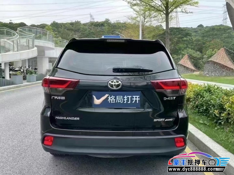 20年丰田汉兰达轿车抵押车出售