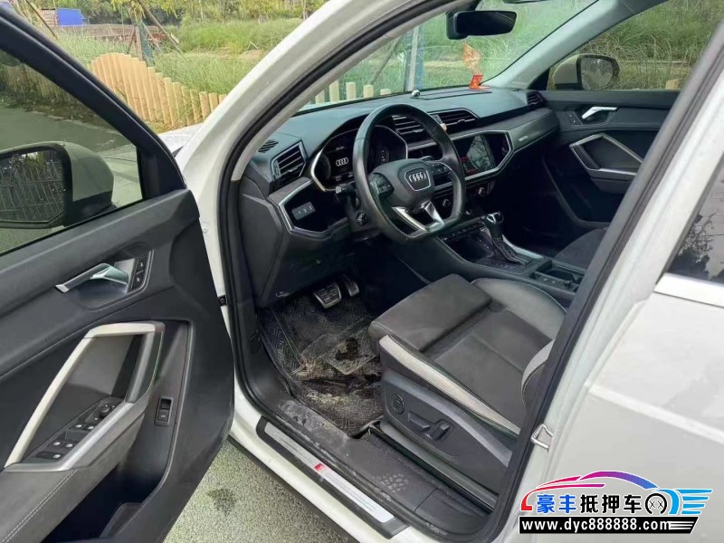 22年奥迪Q3轿车抵押车出售