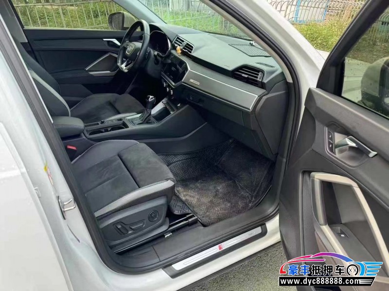 22年奥迪Q3轿车抵押车出售