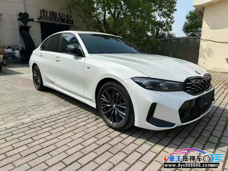 24年宝马3系轿车抵押车出售