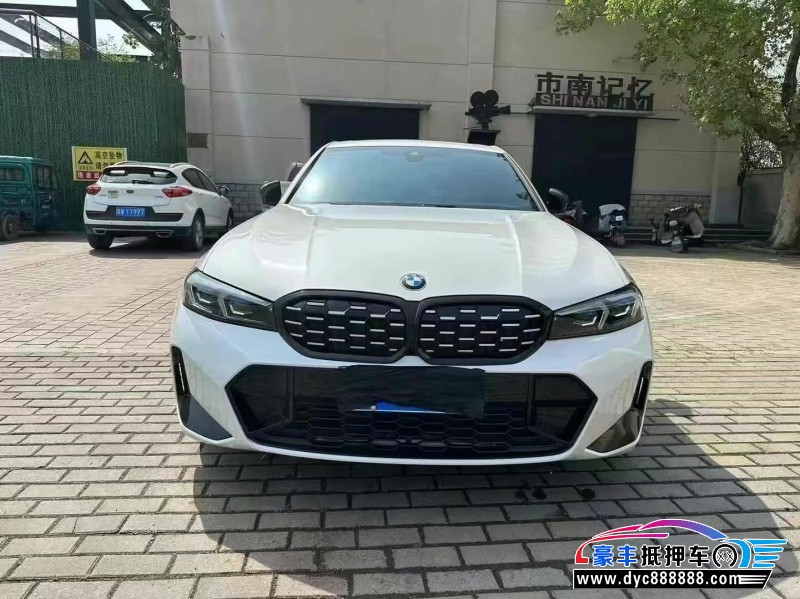 24年宝马3系轿车抵押车出售