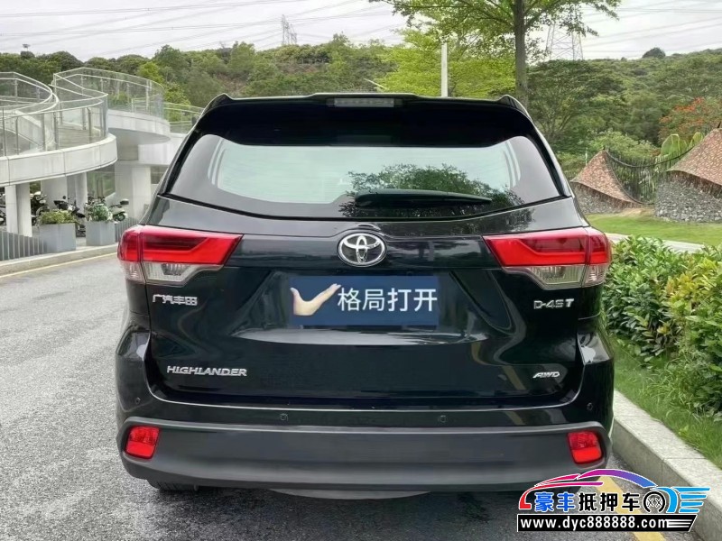 20年丰田汉兰达轿车抵押车出售