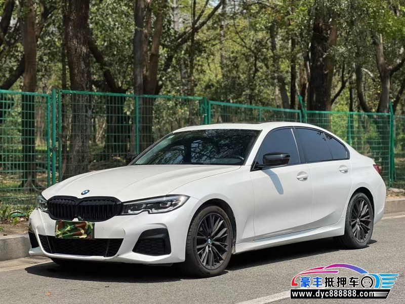21年宝马3系轿车抵押车出售