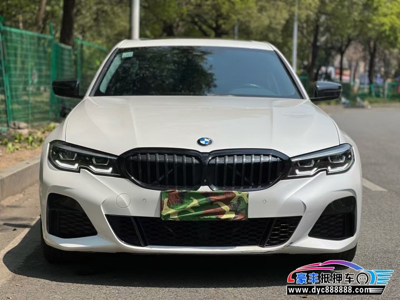 21年宝马3系轿车抵押车出售