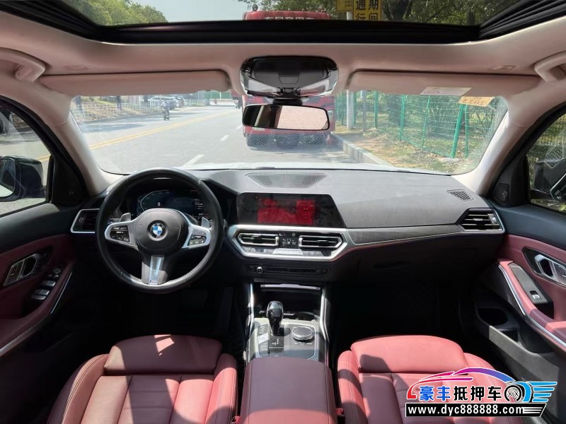 21年宝马3系轿车抵押车出售