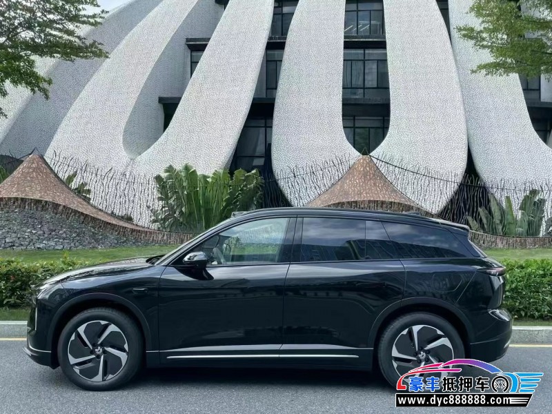 25年蔚来ES6轿车抵押车出售