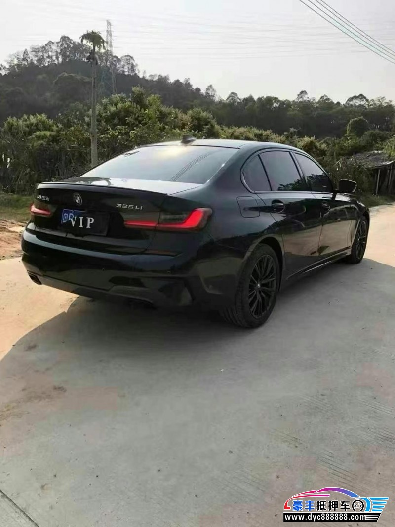 22年宝马3系轿车抵押车出售