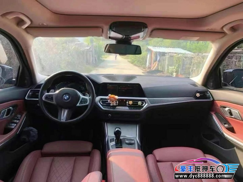 22年宝马3系轿车抵押车出售