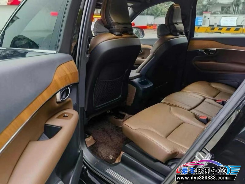22年沃尔沃XC90轿车抵押车出售