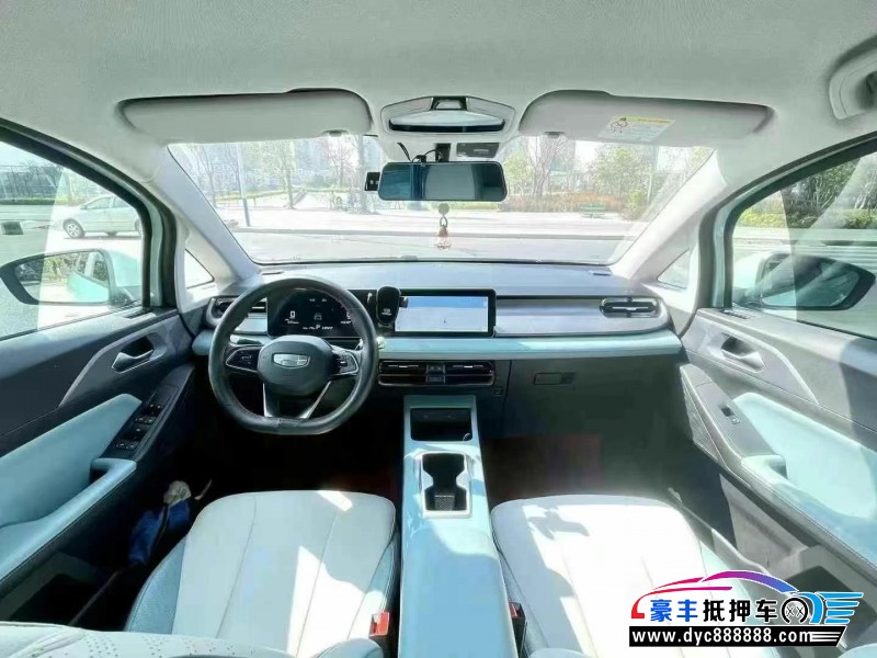 24年吉利几何轿车抵押车出售