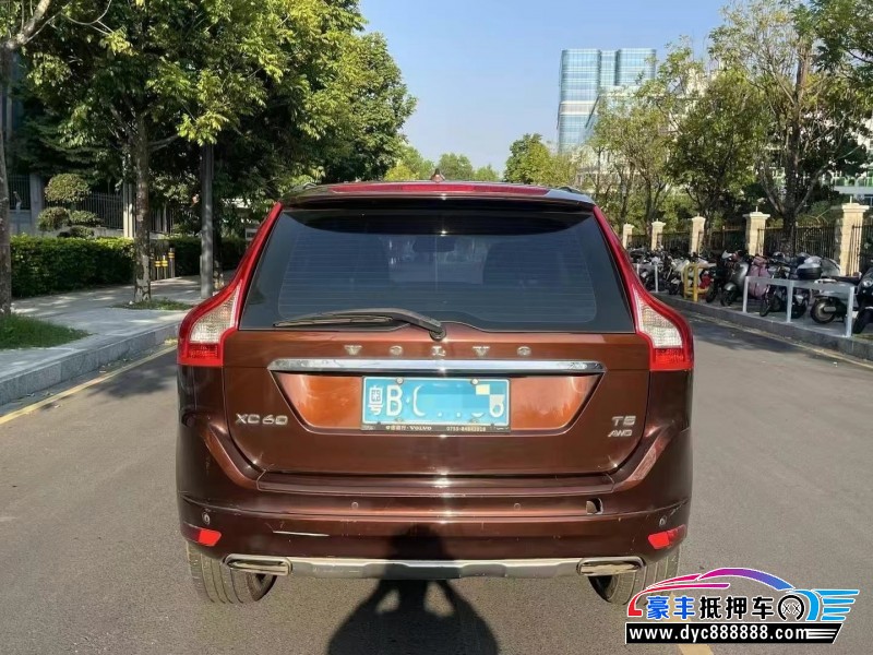 14年沃尔沃XC60轿车抵押车出售