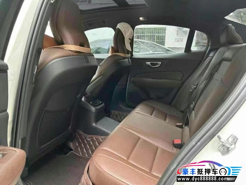 21年沃尔沃S60轿车抵押车出售