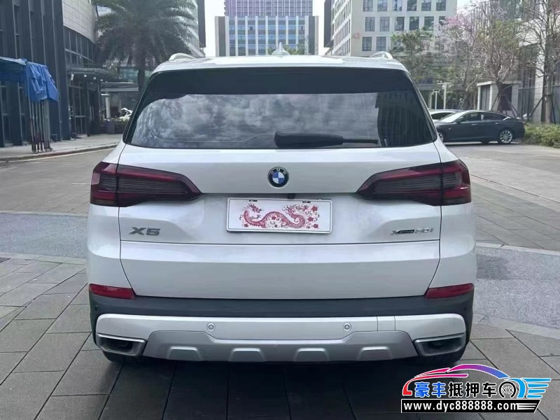 20年宝马X5轿车抵押车出售