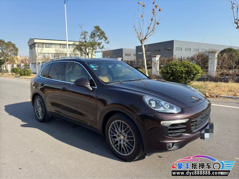 15年保时捷卡宴轿车抵押车出售