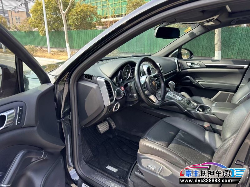15年保时捷卡宴SUV抵押车出售