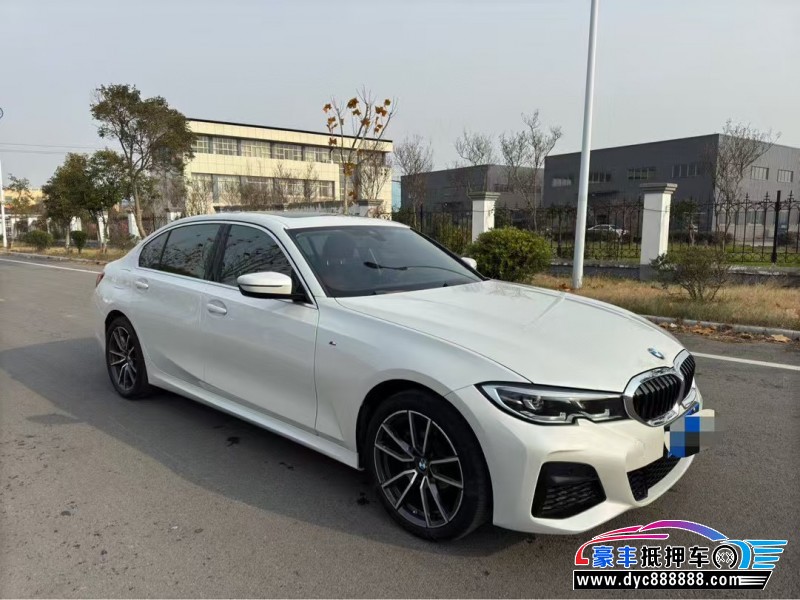 22年宝马3系轿车抵押车出售