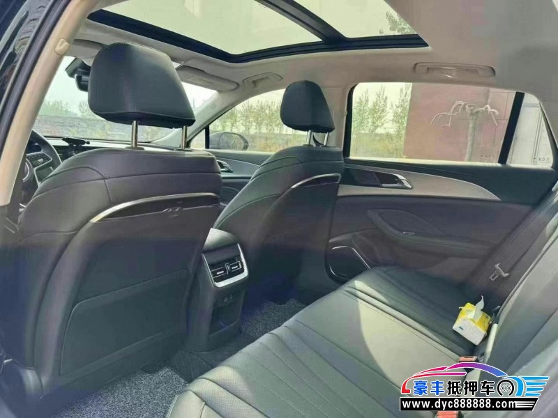 24年红旗H5轿车抵押车出售