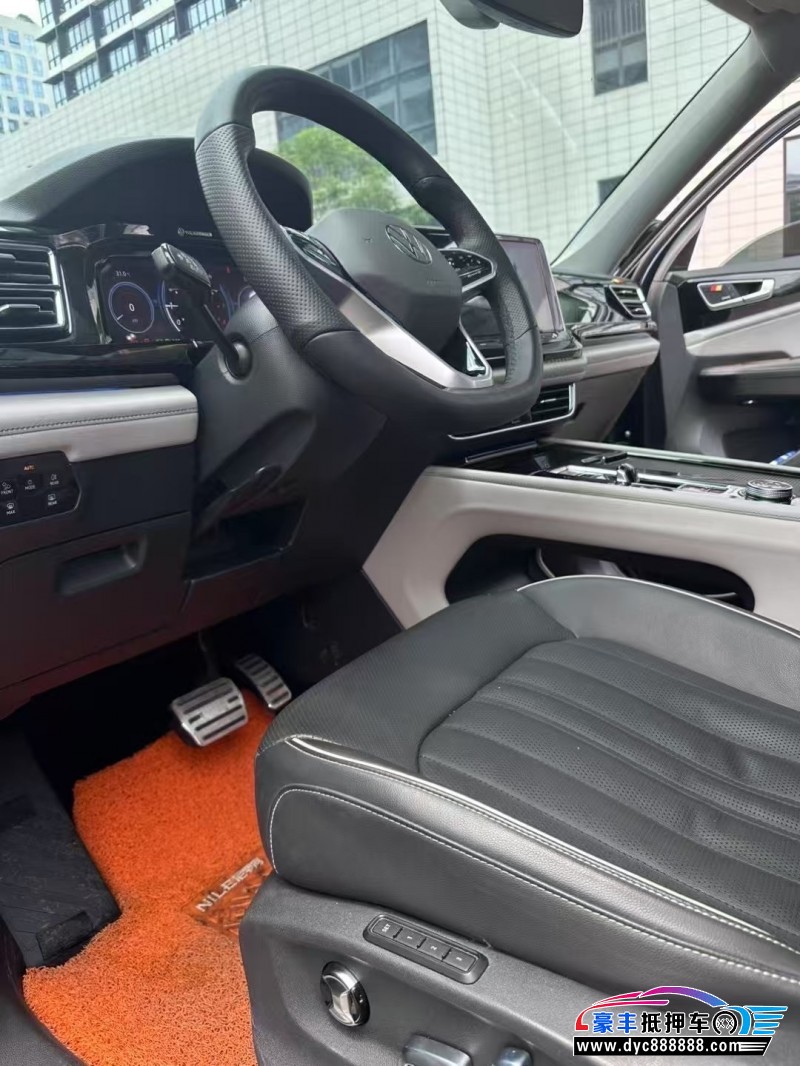 22年大众途昂轿车抵押车出售