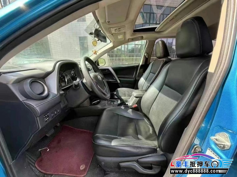 17年丰田RAV4荣放轿车抵押车出售