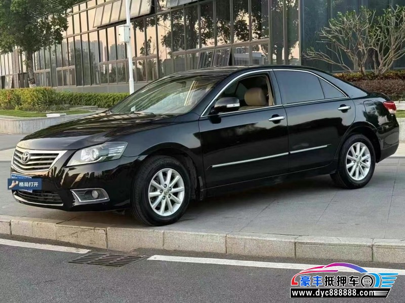 14年丰田凯美瑞轿车抵押车出售