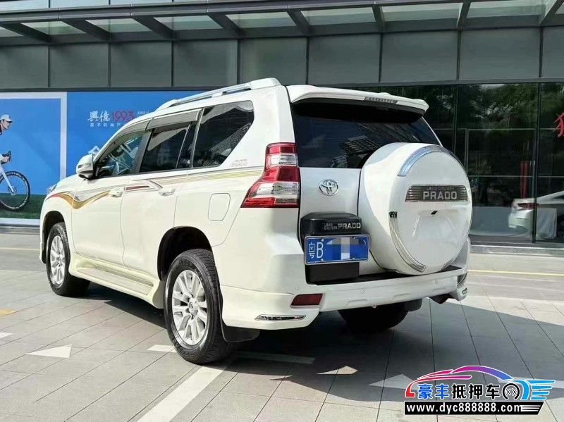 16年丰田普拉多（霸道）轿车抵押车出售