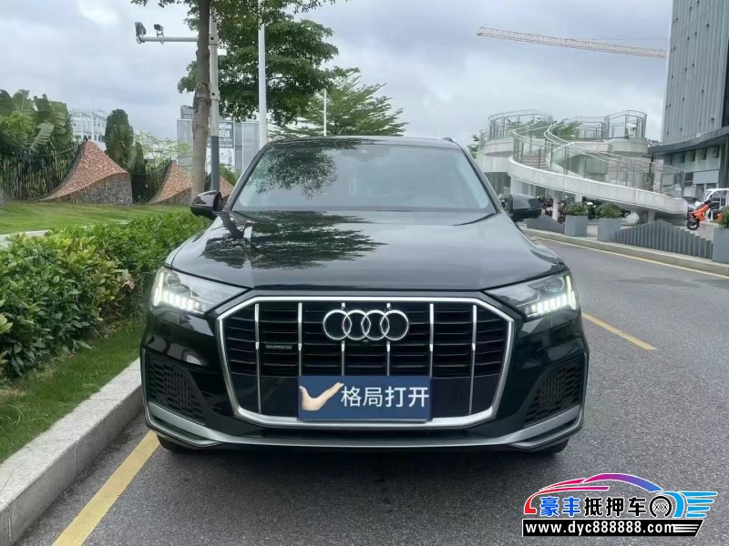 21年奥迪Q7轿车抵押车出售