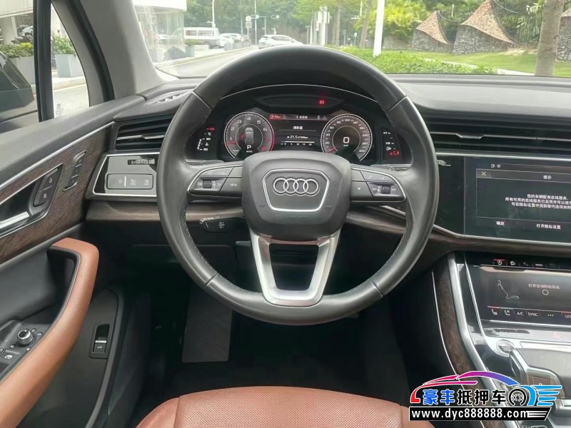 21年奥迪Q7轿车抵押车出售