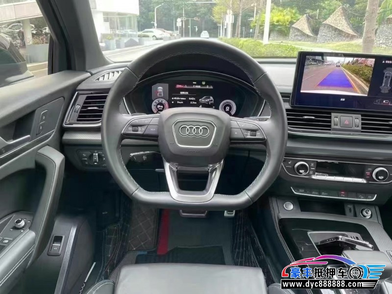 23年奥迪Q5轿车抵押车出售