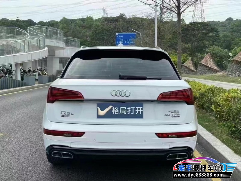 23年奥迪Q5轿车抵押车出售