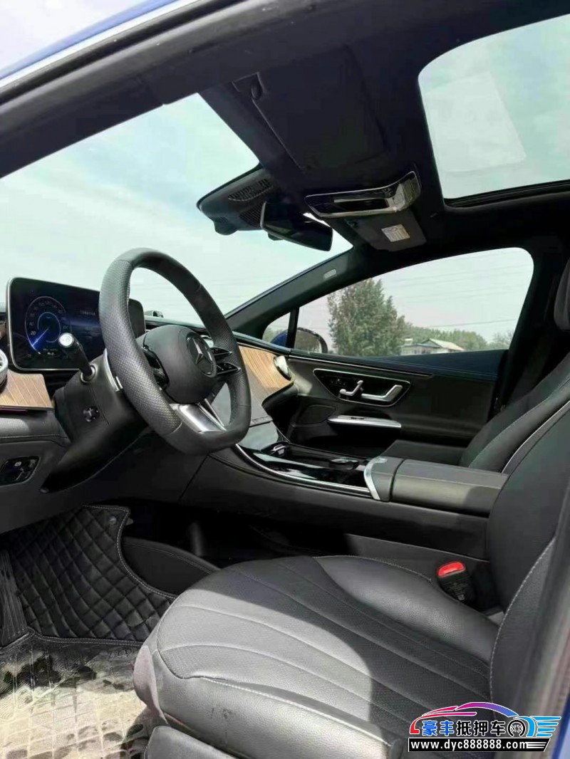 22年奔驰E轿车抵押车出售