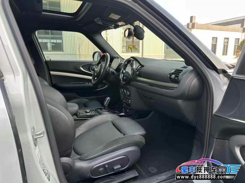 22年宝马MINI轿车抵押车出售