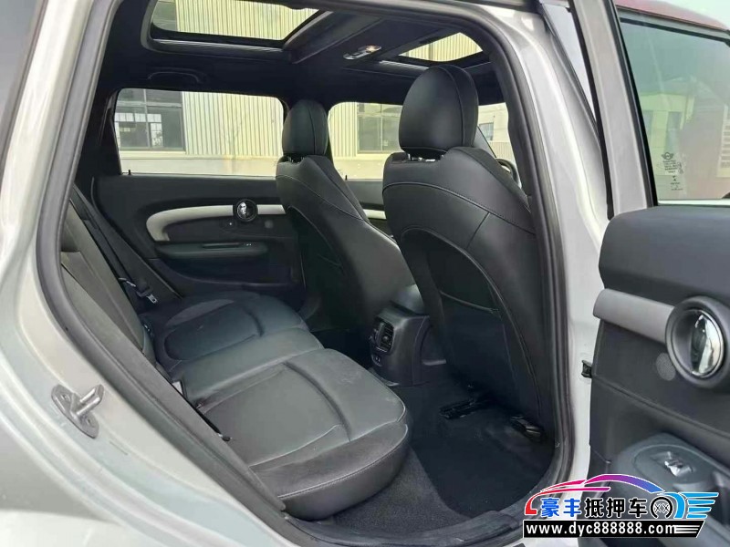 22年宝马MINI轿车抵押车出售