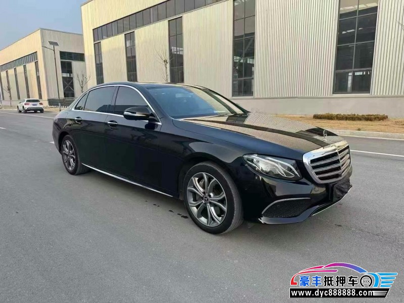 20年奔驰E轿车抵押车出售