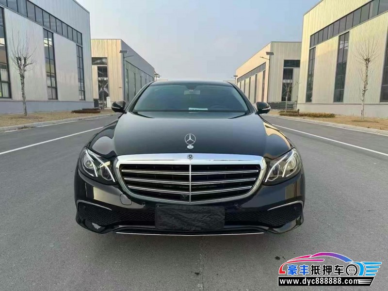 20年奔驰E轿车抵押车出售