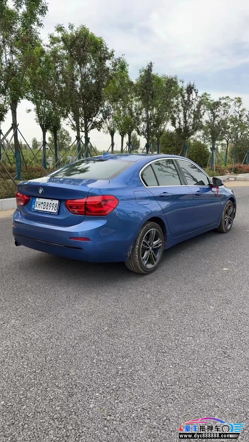 17年宝马1系轿车抵押车出售