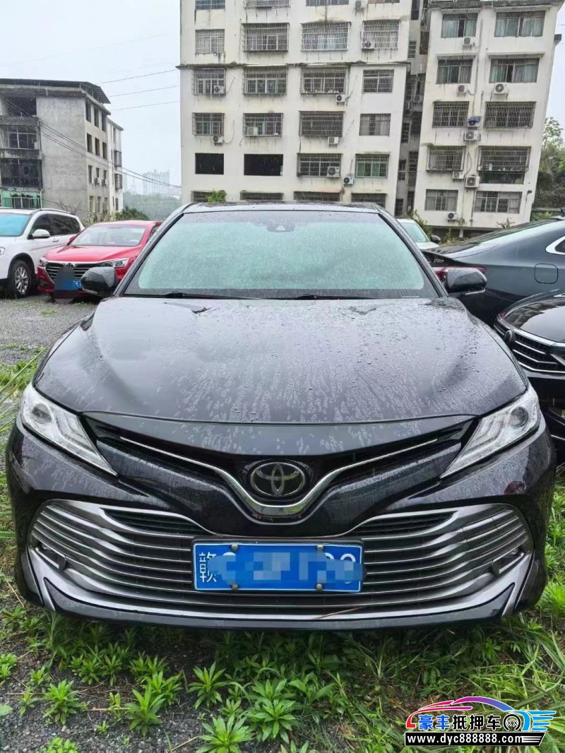 21年丰田凯美瑞轿车抵押车出售