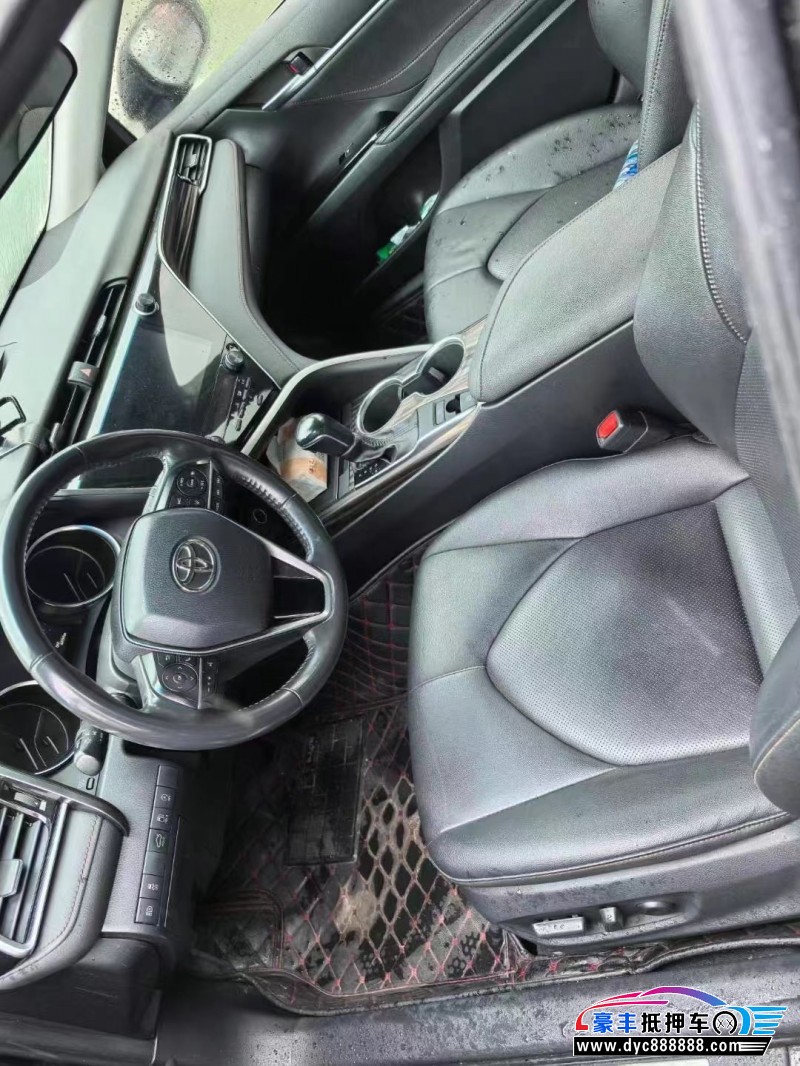 21年丰田凯美瑞轿车抵押车出售