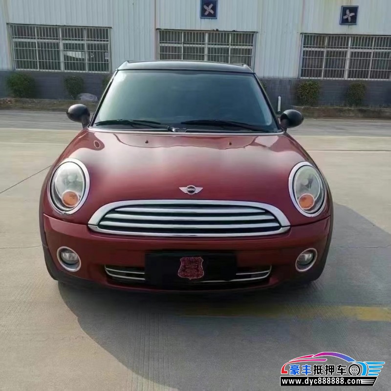 10年宝马MINISUV抵押车出售