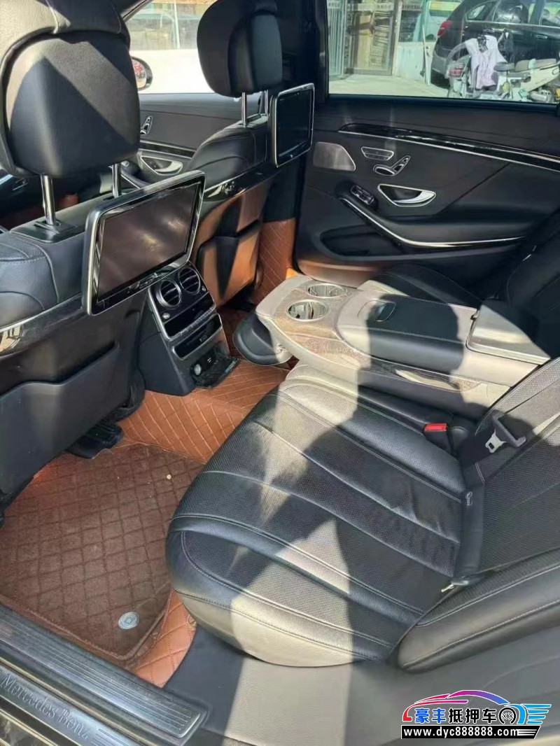 18年奔驰S轿车抵押车出售