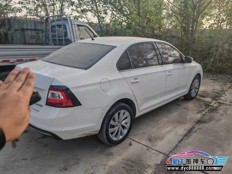 20年斯柯达昕锐轿车抵押车出售