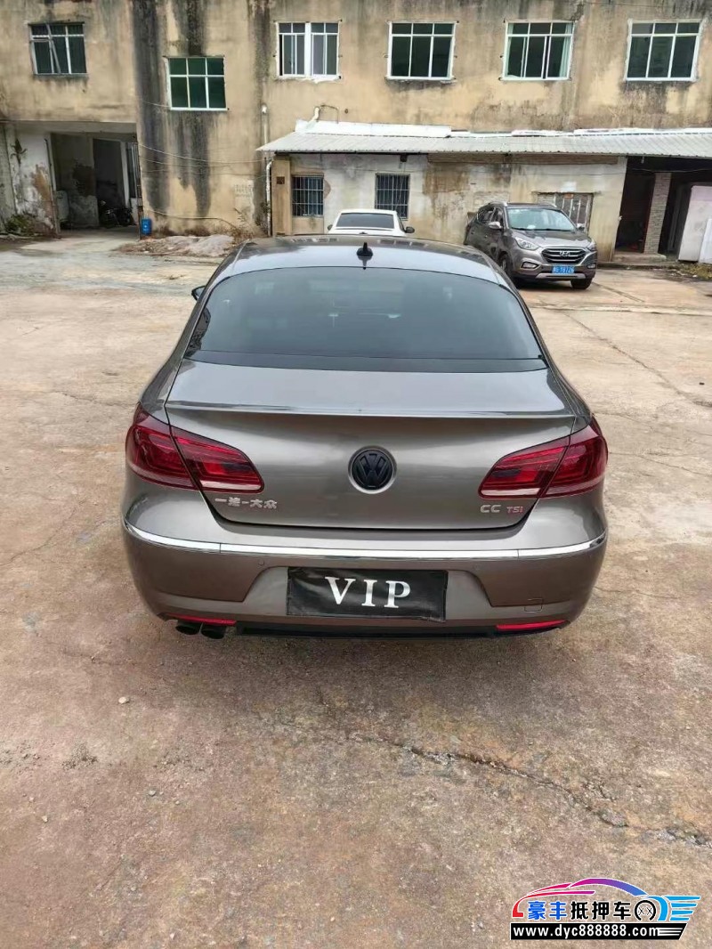 14年大众CC轿车抵押车出售