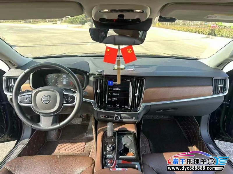 20年沃尔沃S90轿车抵押车出售