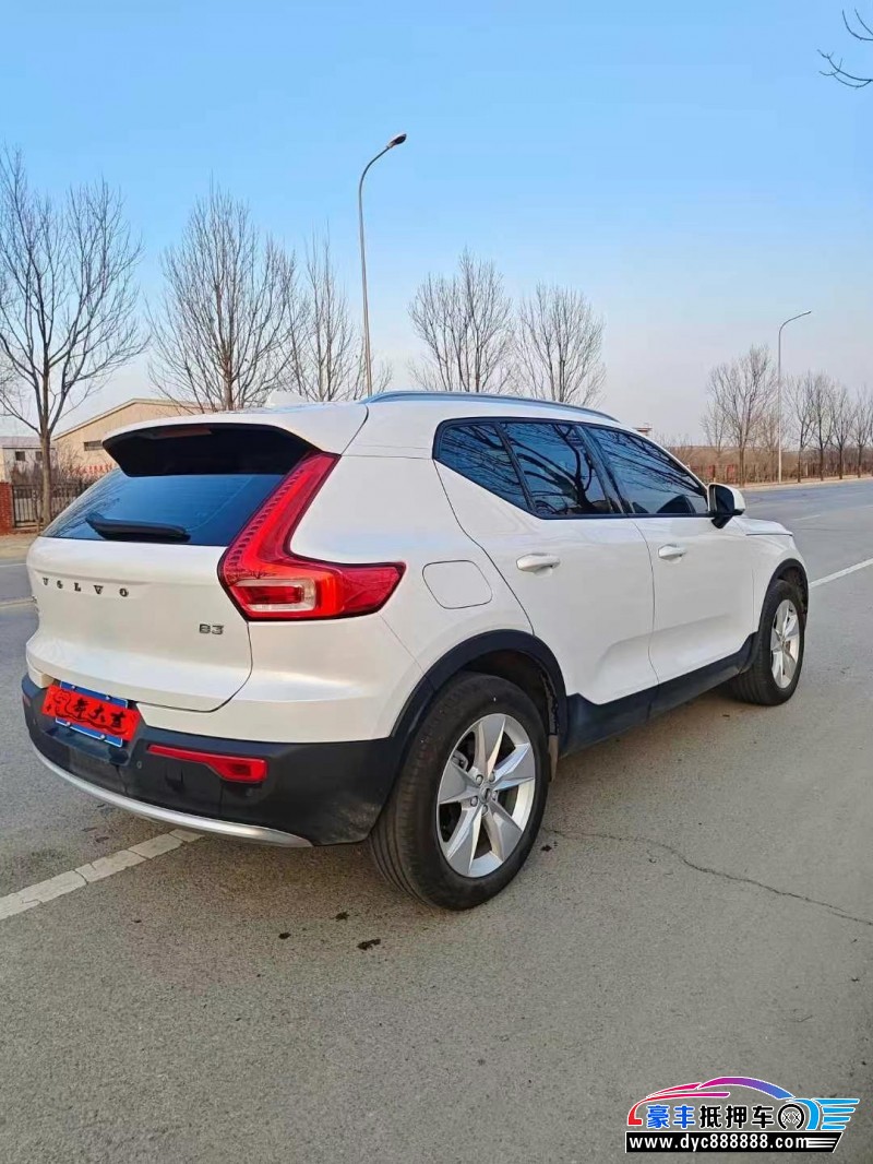 23年沃尔沃XC40轿车抵押车出售