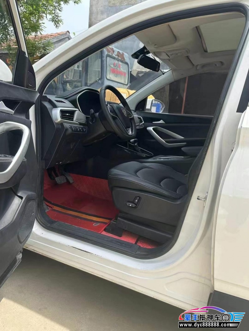 20年宝骏宝骏530轿车抵押车出售