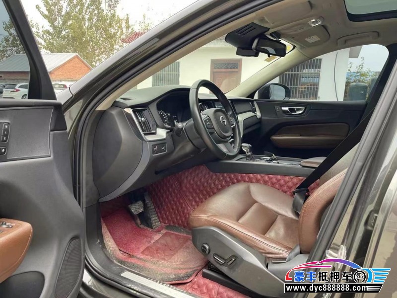 19年沃尔沃XC60轿车抵押车出售